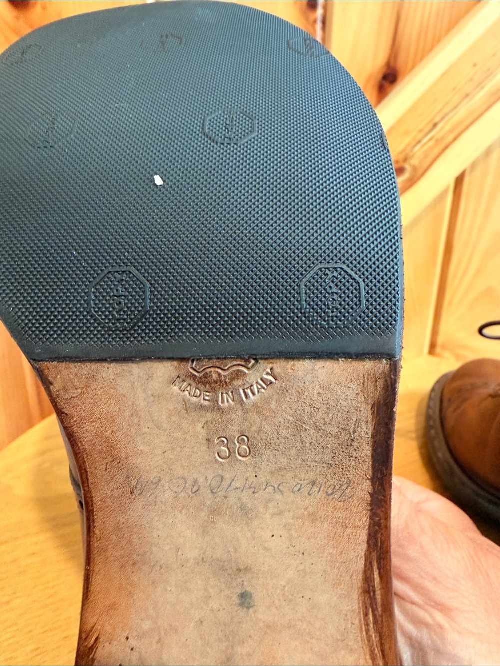 Italian Brown Leather Lace-Up Heeled Oxfords - Picture 5 of 5